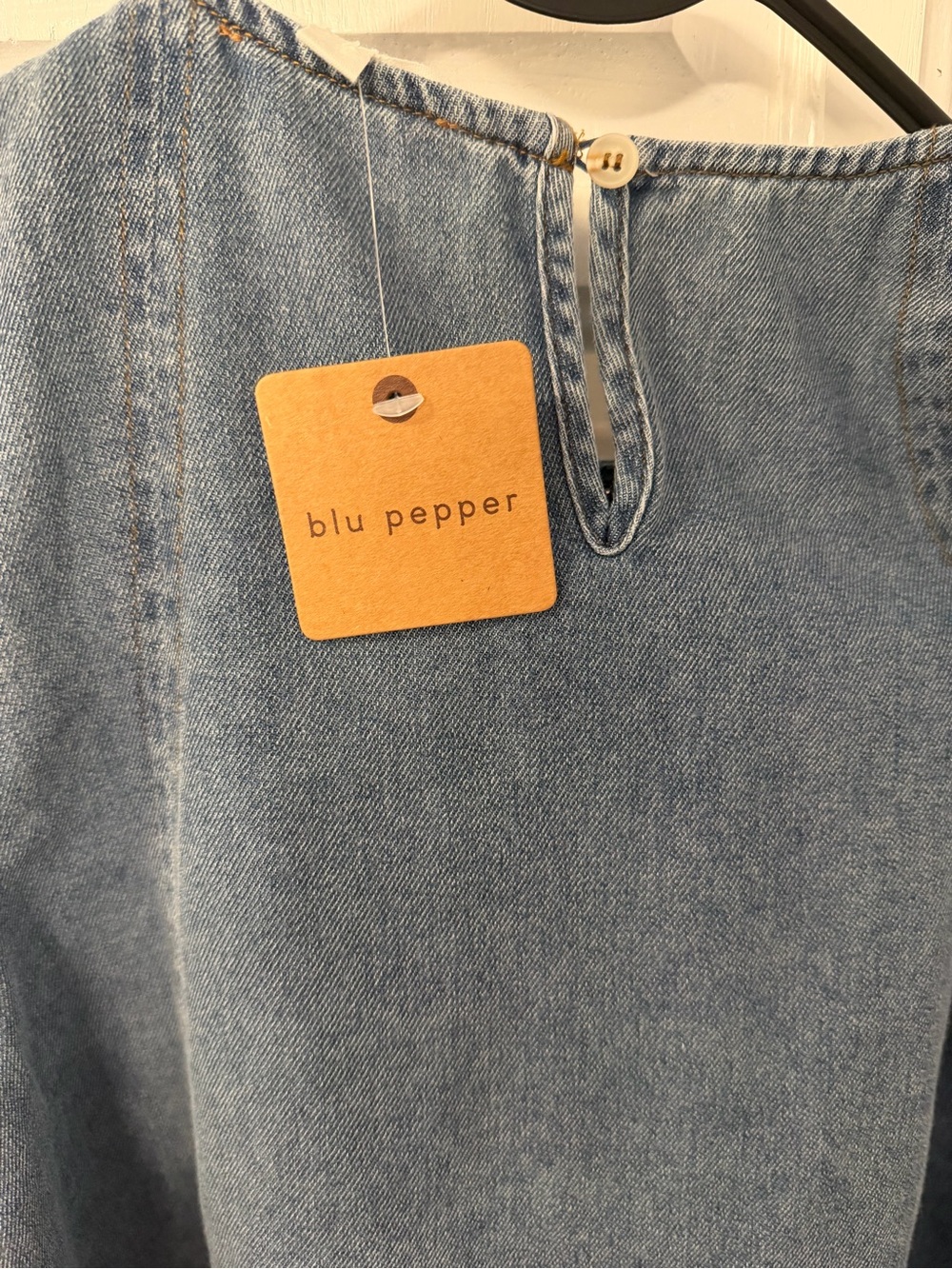 Chambray Set - Picture 3 of 3